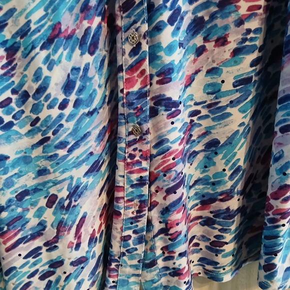 Multicolor Abstract Blouse - Picture 5 of 10